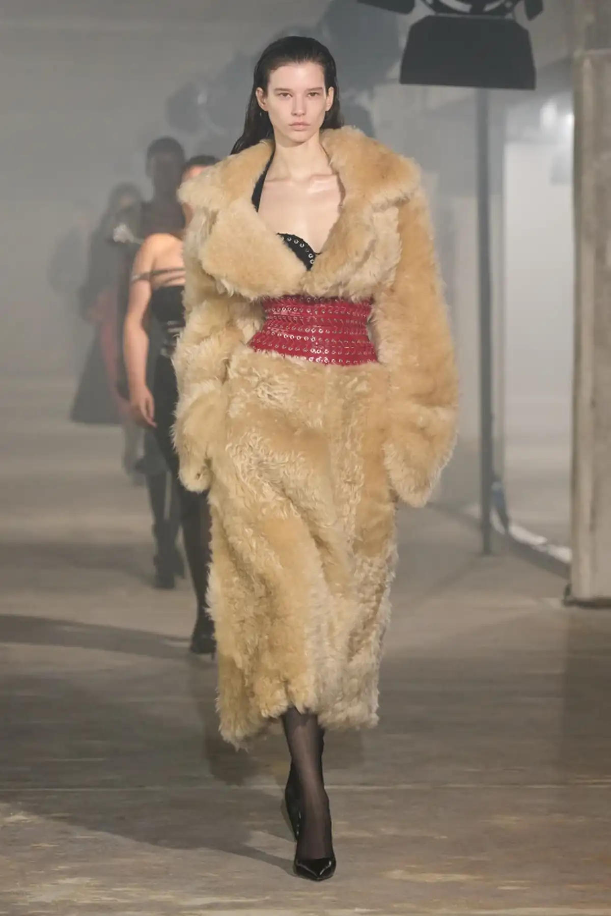 Зимова магія: як носити теплі речі стильно 4 fabkat.vn.ua