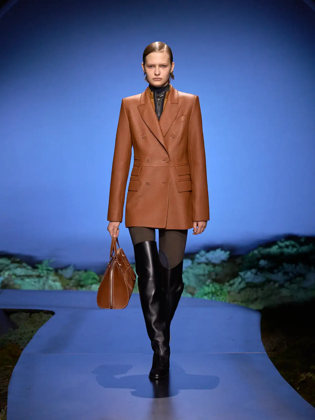 Таємнича елегантність у колекції Hermès зими 2026 9 Таємнича елегантність у колекції Hermès зими 2026