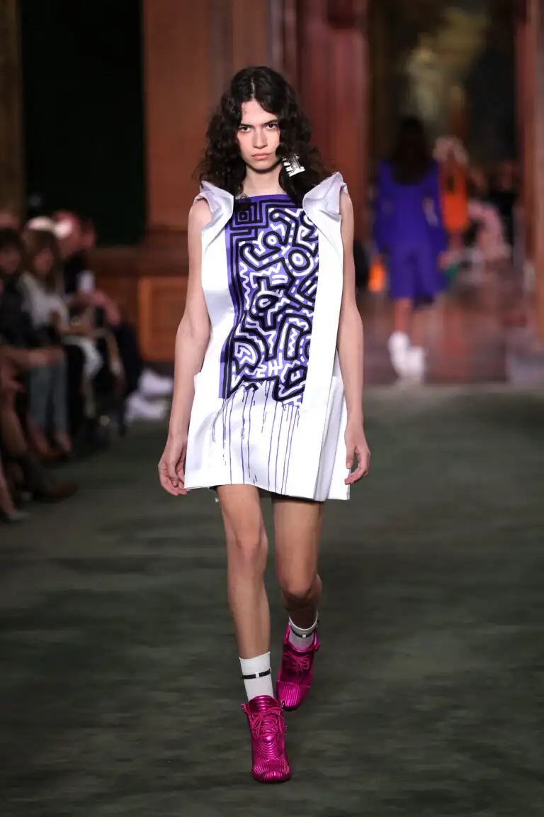 Louis Vuitton cruise 2027: Нью-Йорк, мода й Keith Haring 11 Louis Vuitton cruise 2027: Нью-Йорк, мода й Keith Haring