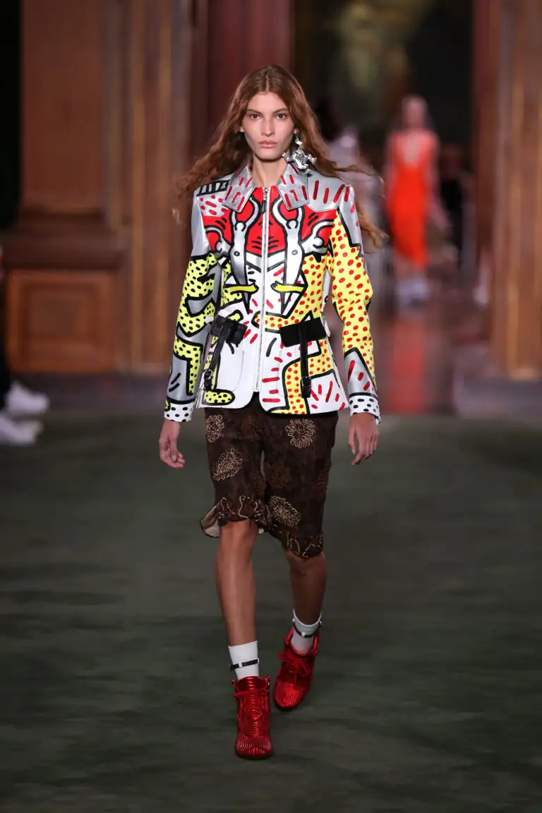 Louis Vuitton cruise 2027: Нью-Йорк, мода й Keith Haring 5 Louis Vuitton cruise 2027: Нью-Йорк, мода й Keith Haring