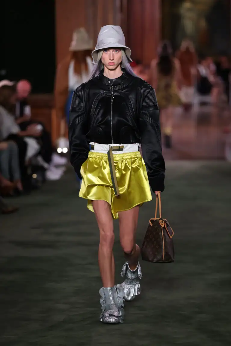 Louis Vuitton cruise 2027: Нью-Йорк, мода й Keith Haring 6 Louis Vuitton cruise 2027: Нью-Йорк, мода й Keith Haring