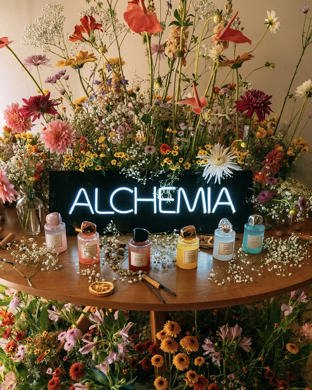 Alchemia запускає першу лінійку парфумів Renner