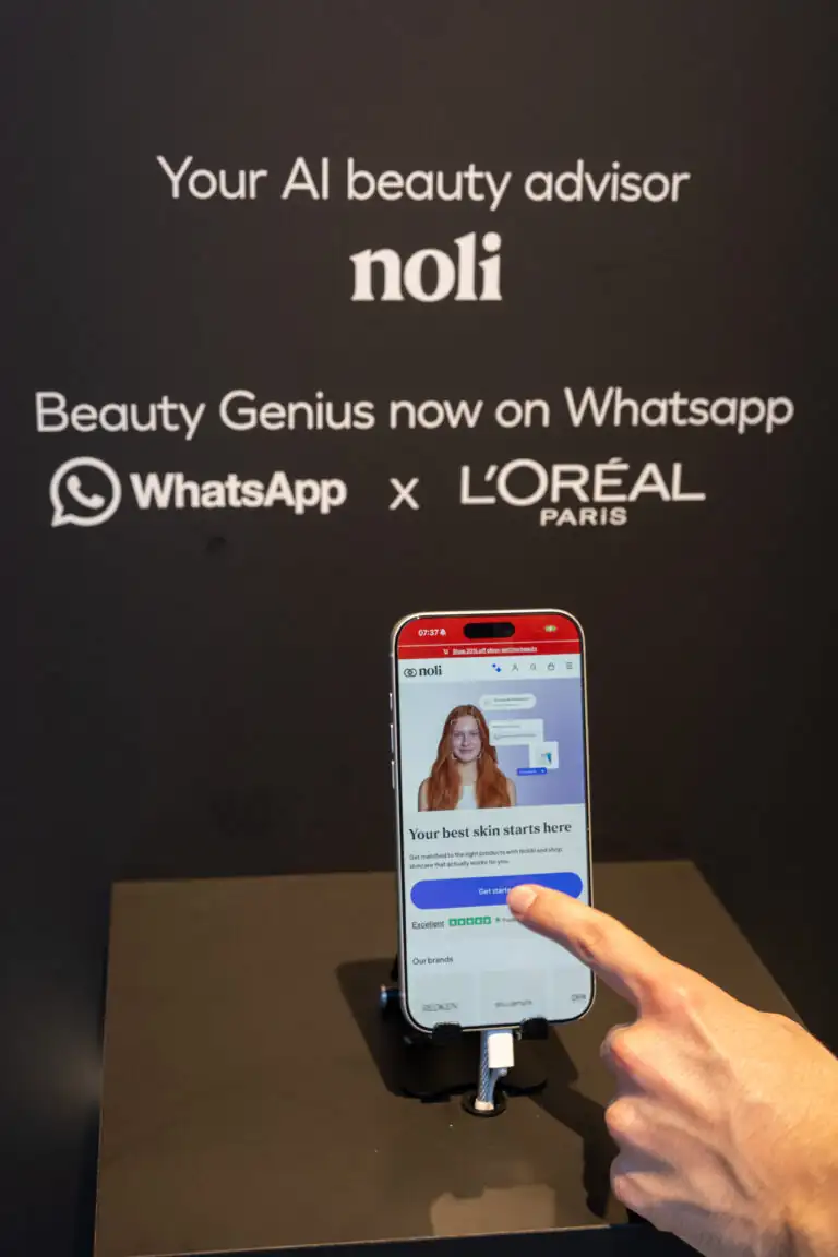 Паризька подорож у часі з L’Oréal і Одісея краси